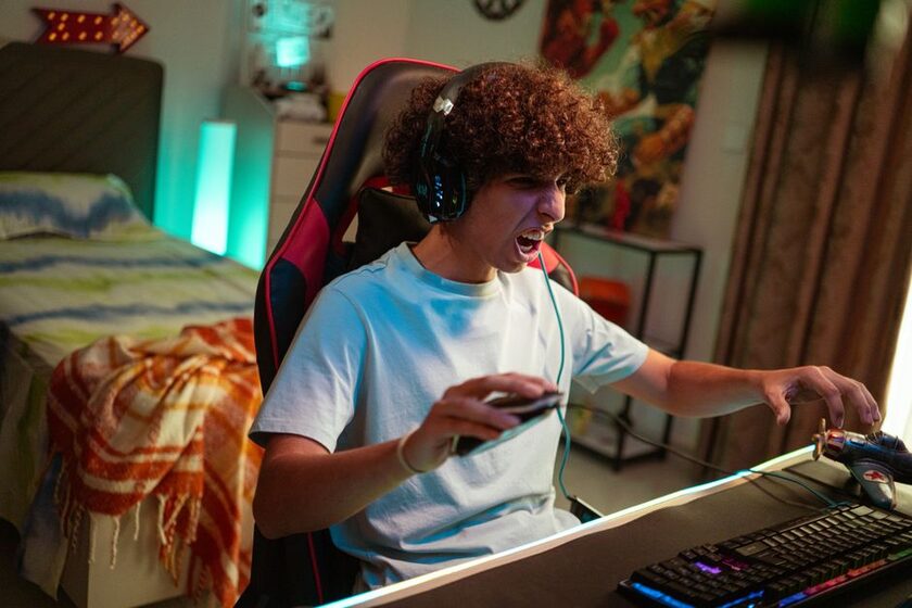 Casque gaming avec son surround Logitech